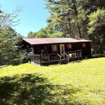 Cabin with 2.28 Acres in Green Bank, West Virginia